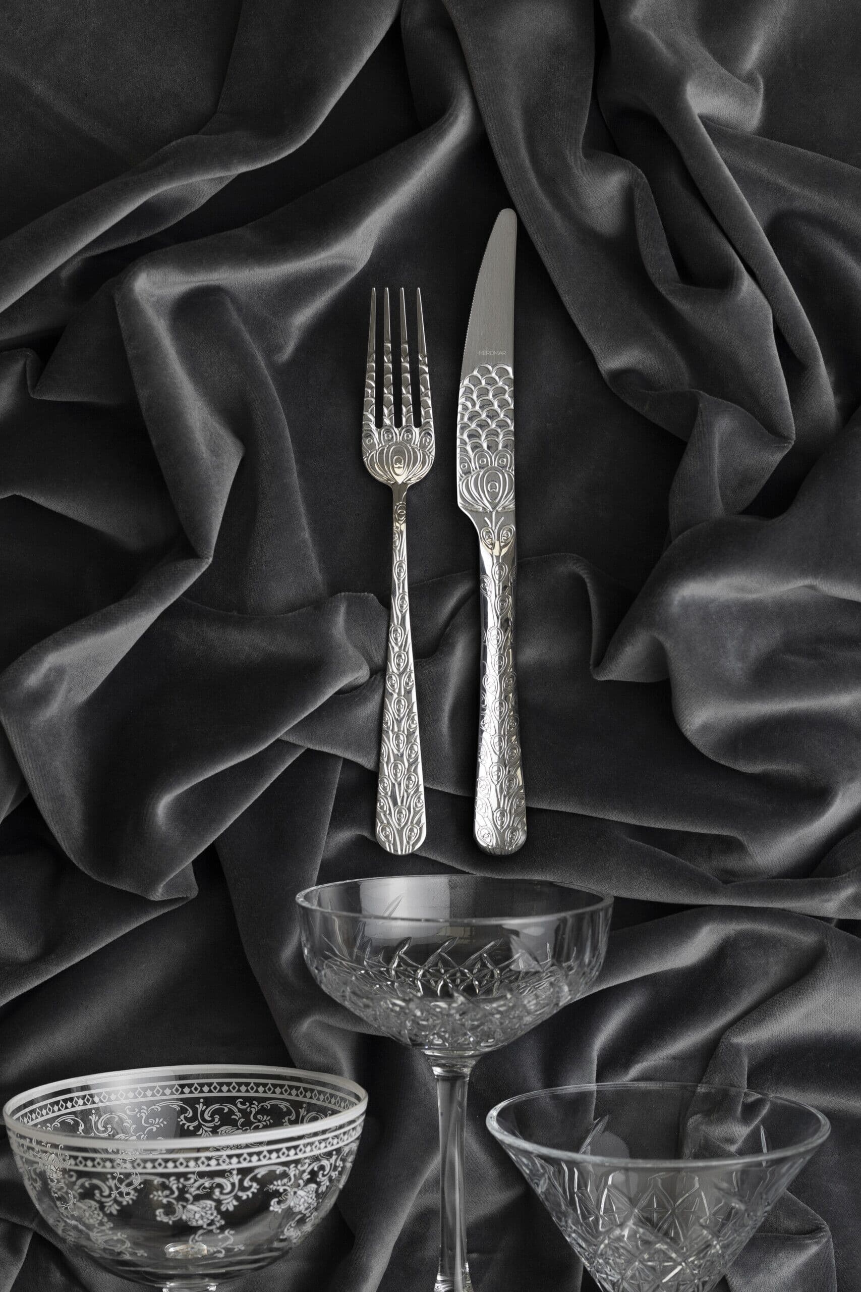 HERDMAR Прибори за хранене “PAVO“ – 75 части