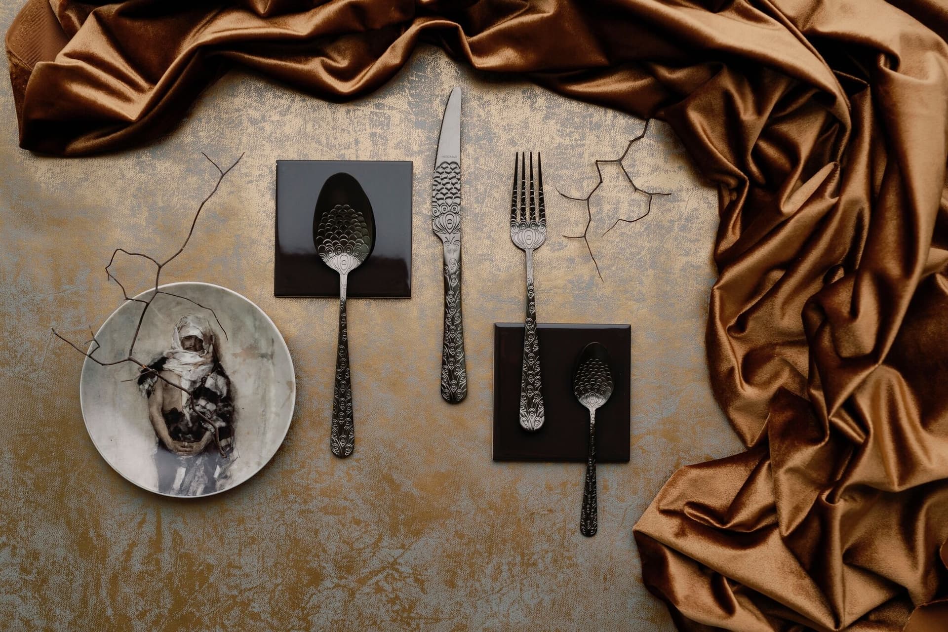 HERDMAR Прибори за хранене “PAVO“- 24 части – черен мат