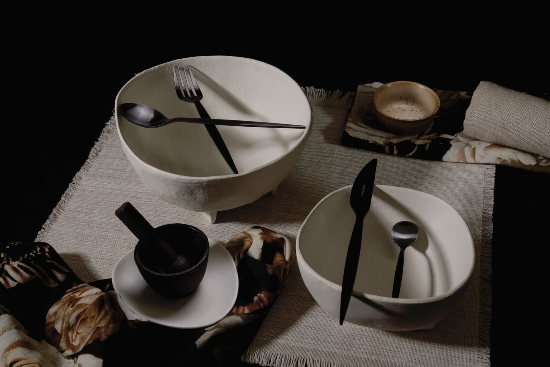 HERDMAR Прибори за хранене “KOS“- 24 части – черен мат