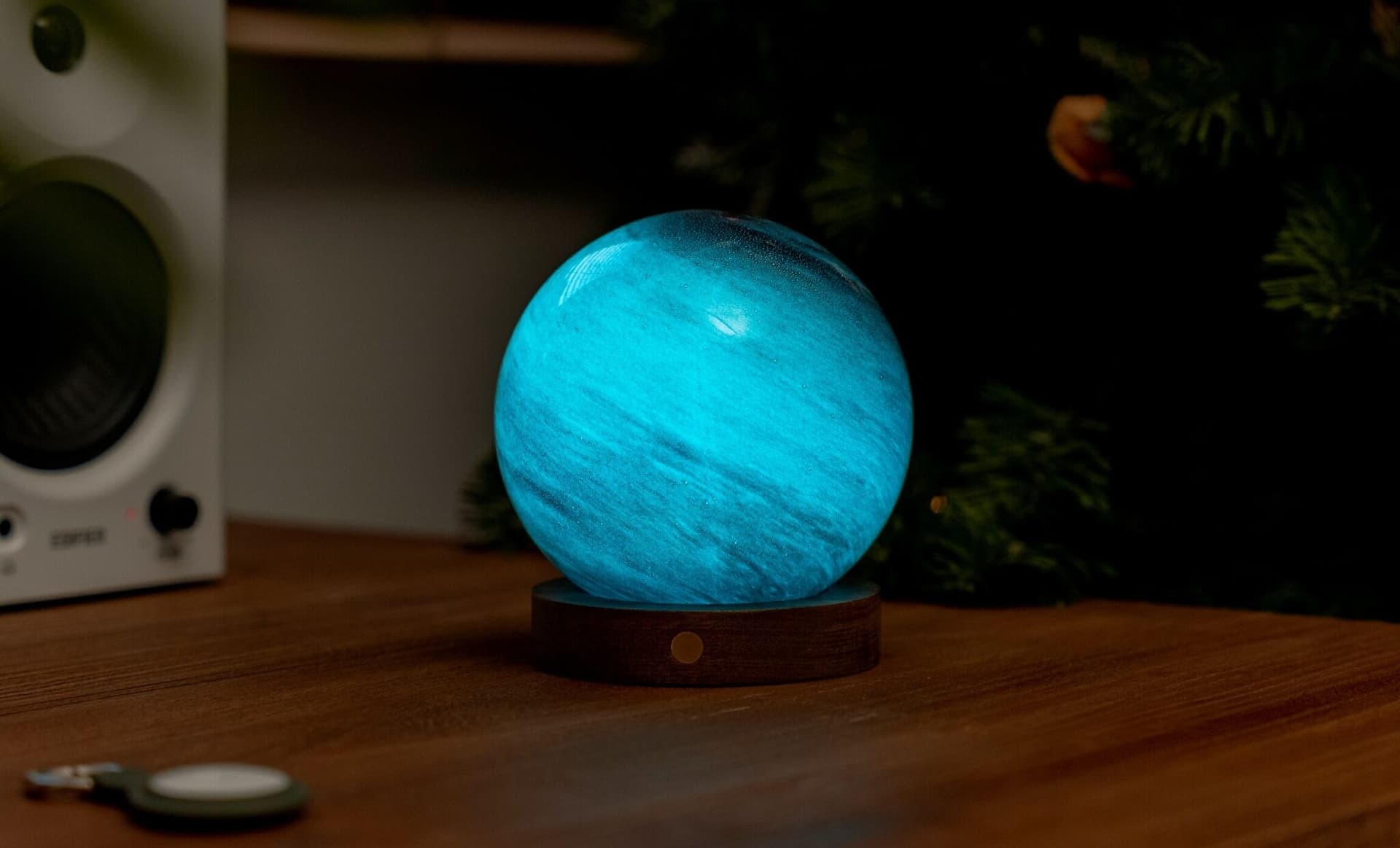 GINGKO Смарт лампа “AstraGlass“ пясъчна буря – размер L