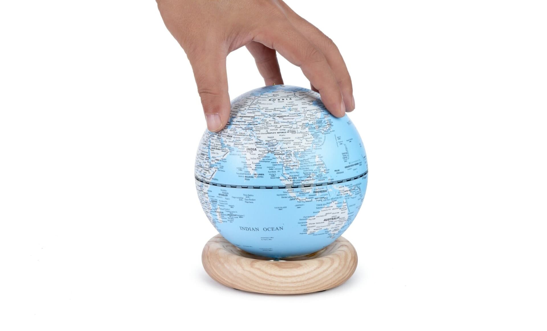 GINGKO Смарт лампа глобус “Atlas Globe“ –  светлосиня/бял ясен