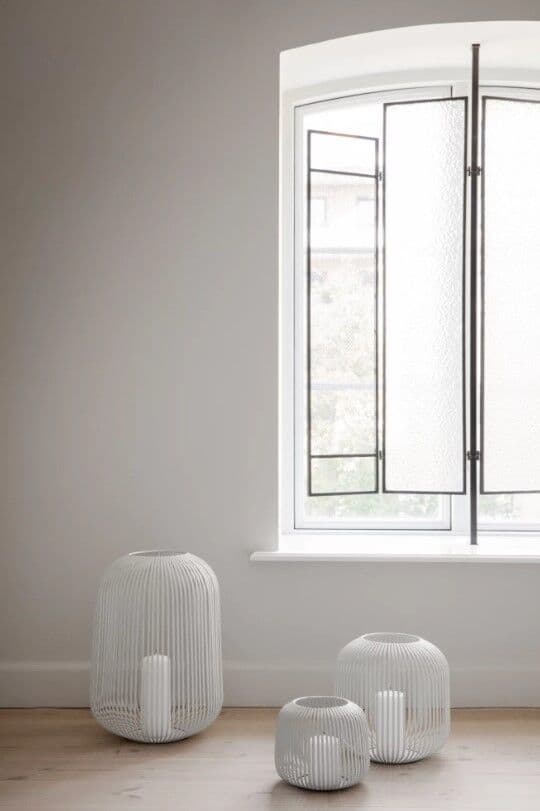 BLOMUS Свещник “LITO“ – размер S – цвят бял