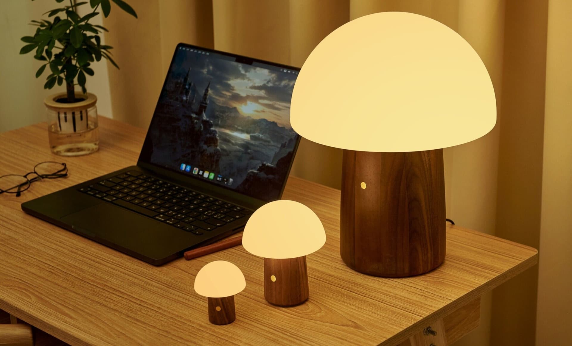 GINGKO Смарт лампа “Alice Mushroom“ S – 6,5см./орех