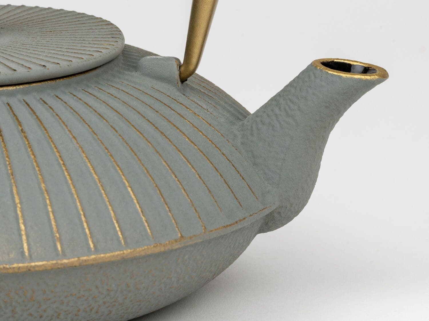 BREDEMEIJER Чугунен чайник “Linhai“ – цвят сив – 1.1 л.