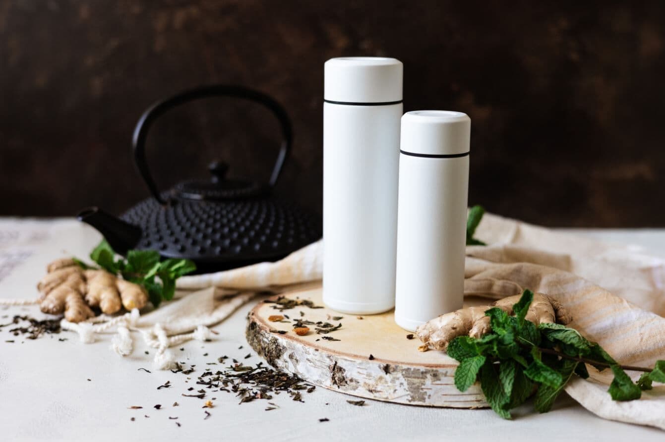 KYOCERA Двустенен термос с вакуумна изолация “Slim“ – 300 мл. – бял