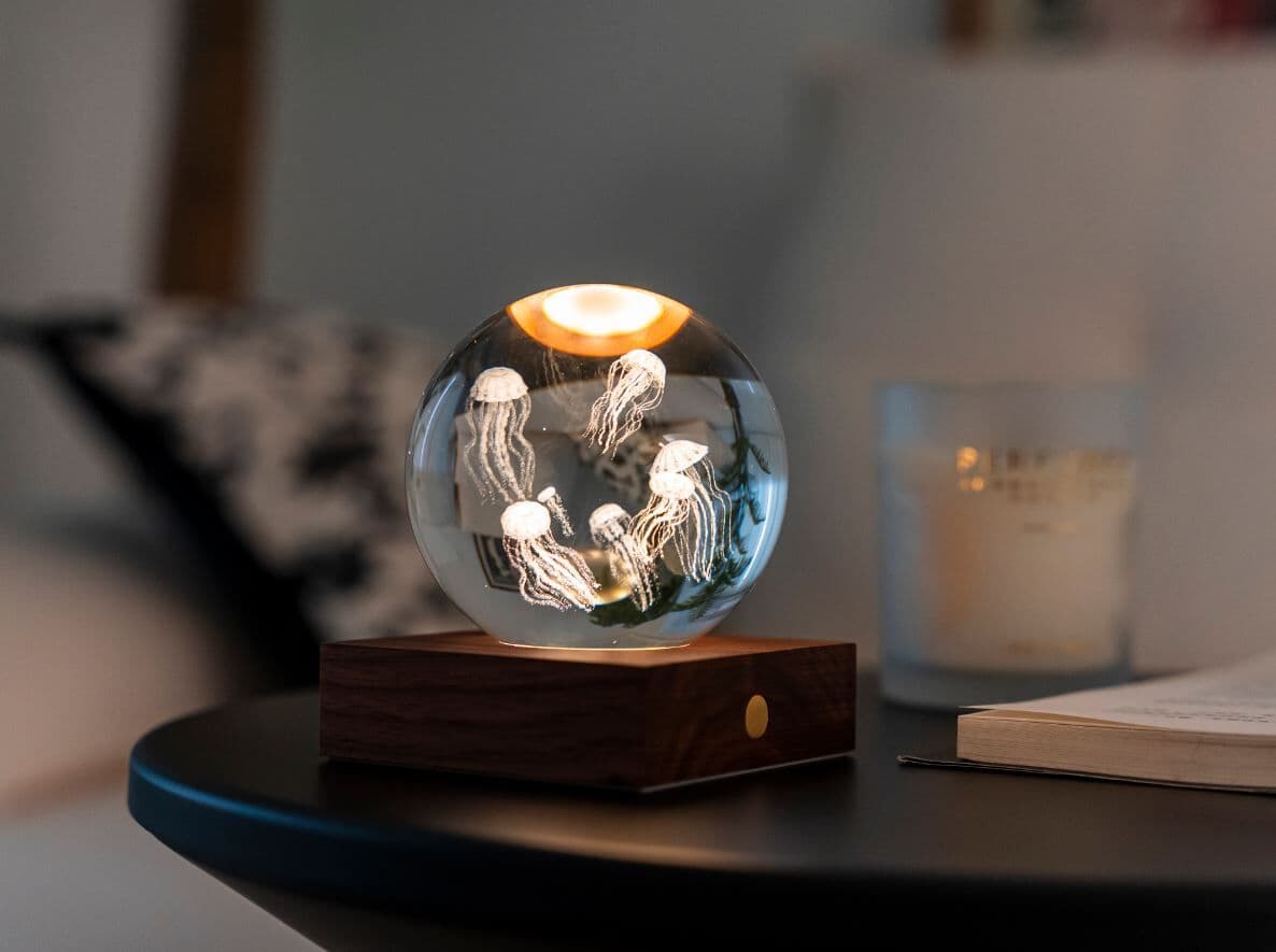 GINGKO 3D Смарт лампа “Amber Crystal“ – Медузи