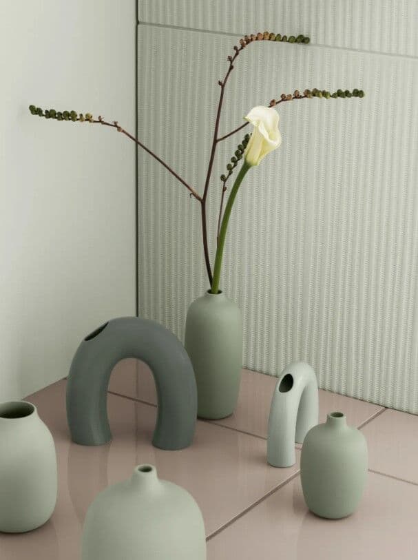 BLOMUS Ваза KAGETSU, размер M – цвят сиво-зелен (Agave Green)