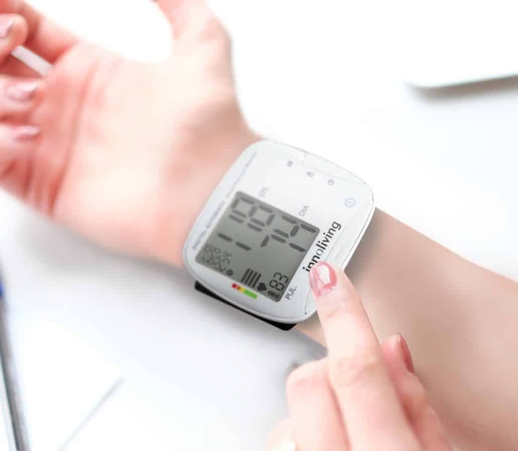 INNOLIVING Дигитален апарат за кръвно налягане – за китка