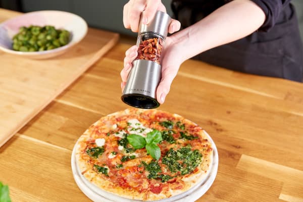 COLE & MASON Мелничка за чили и подправки “STADHAMPTON“ — снимка 5