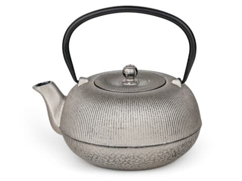 Bredemeijer — холандските чайници, които държат чая топъл с часове