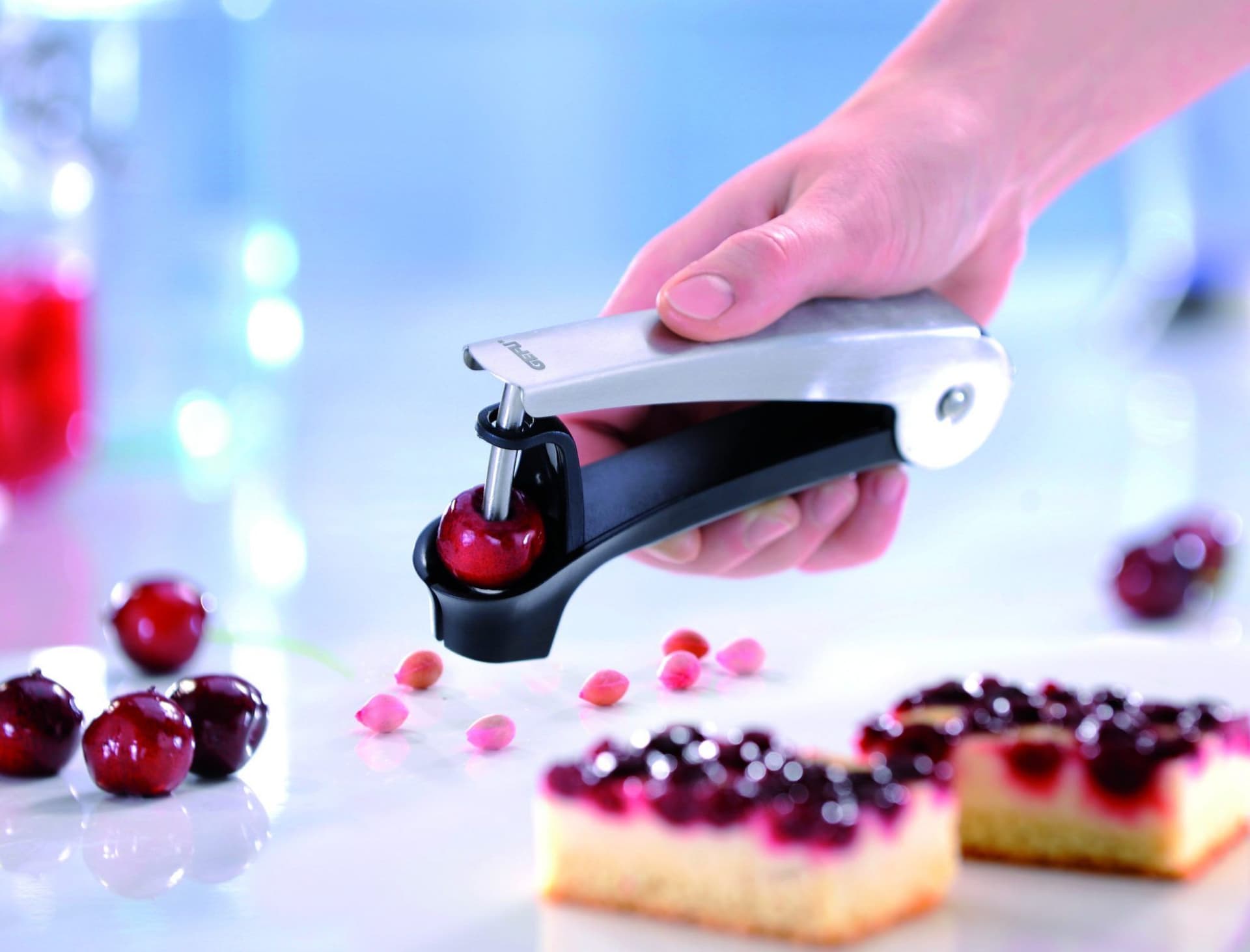 GEFU Уред за обезкостяване на череши DROPIO