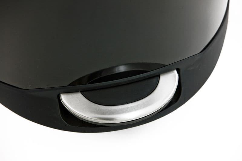 EKO Кош за отпадъци с педал “SHELL“ – 30 литра – черен