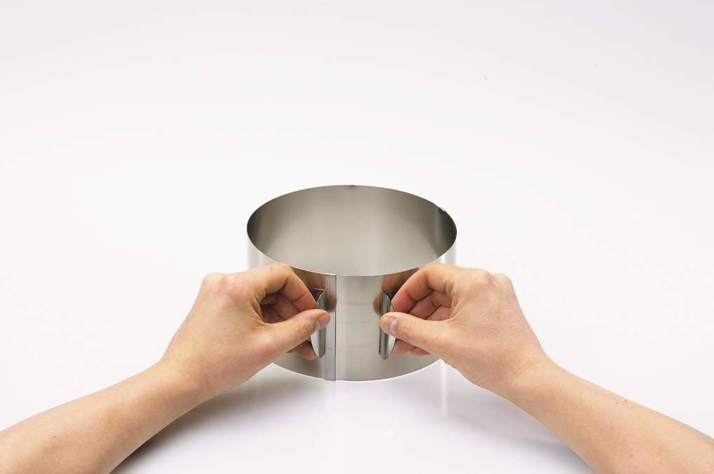 GEFU Кръгла форма за торта с регулиране TONDO XXL  Ø16 – Ø 32 см.