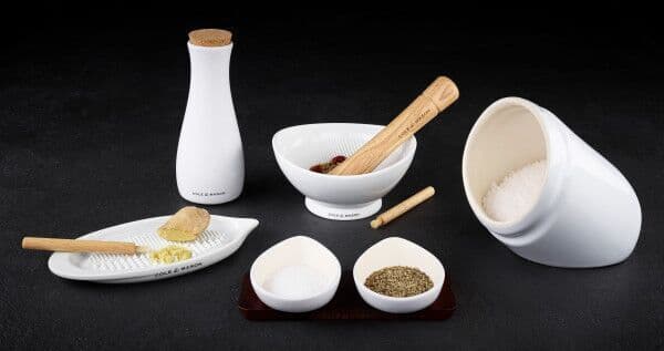 COLE&MASON Керамичен канистер за сол