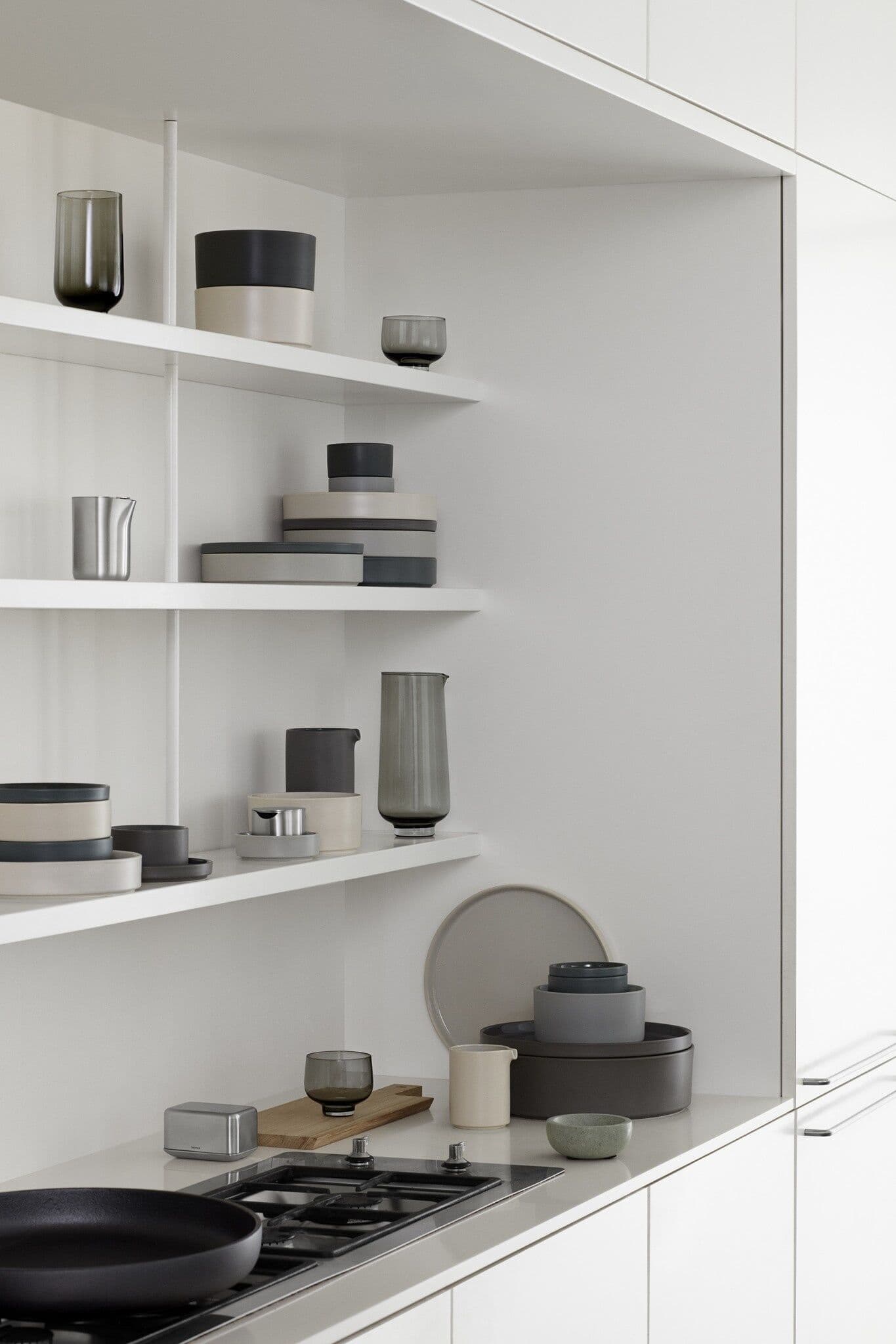 BLOMUS Комплект от 2 бр. чаши 400 мл. – FLOW – цвят опушено сиво (Smoke)