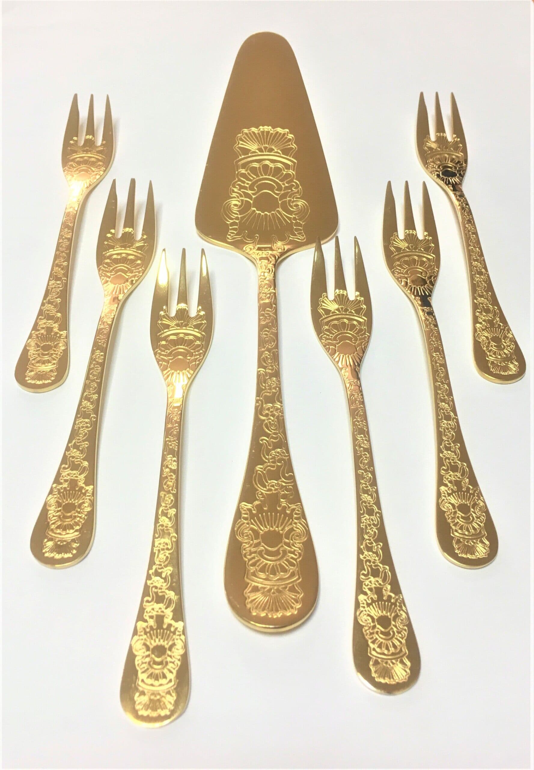 HERDMAR  Прибори за торта “SANTAMARTA“ – 7 части – позлатени