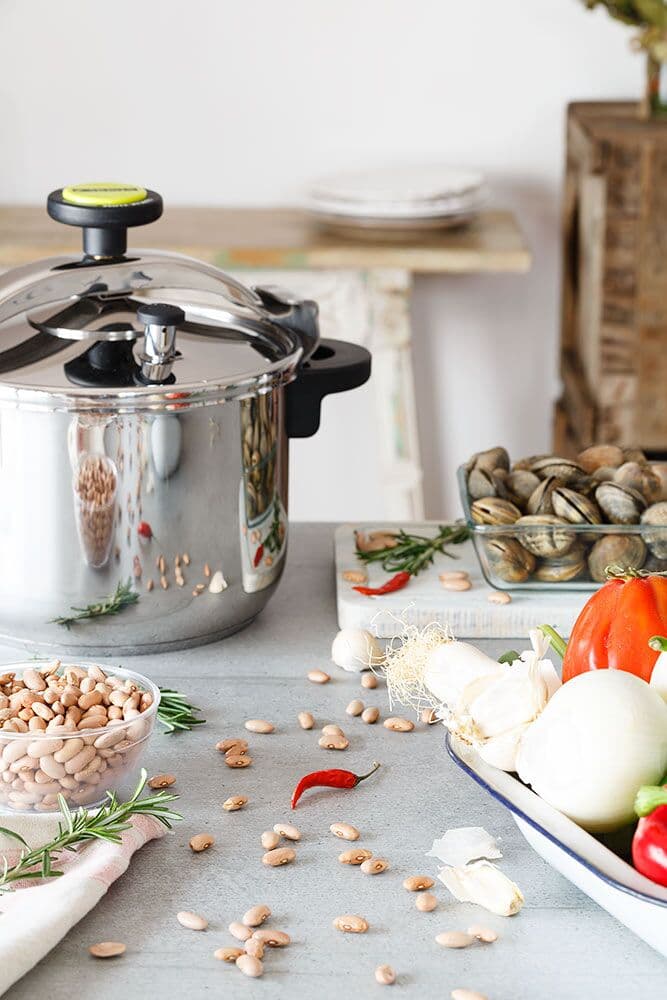 MONIX Тенджера под налягане “CLASSICA“ – 12 л.