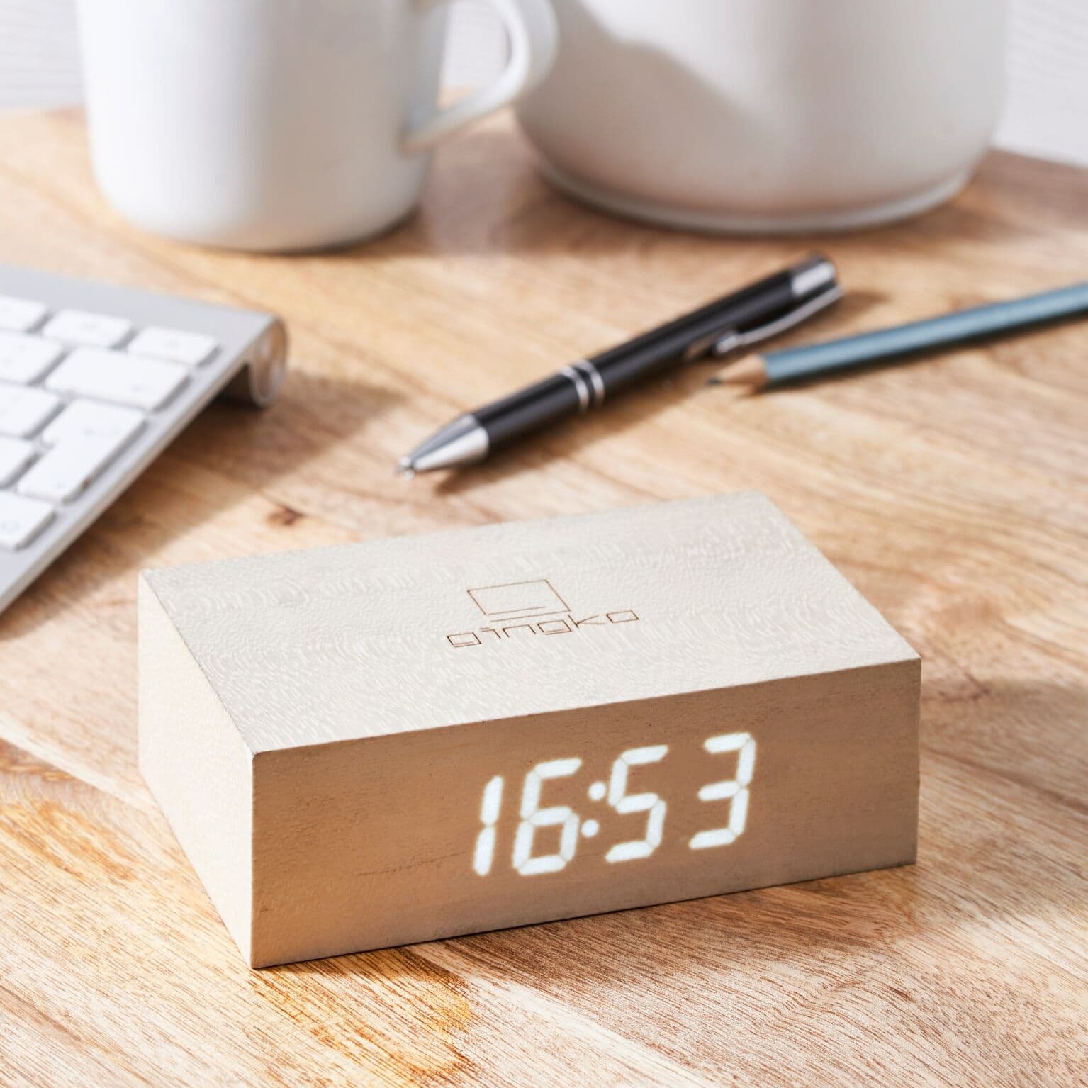 GINGKO Часовник/будилник “Flip Cilck Clock“ – бял клен