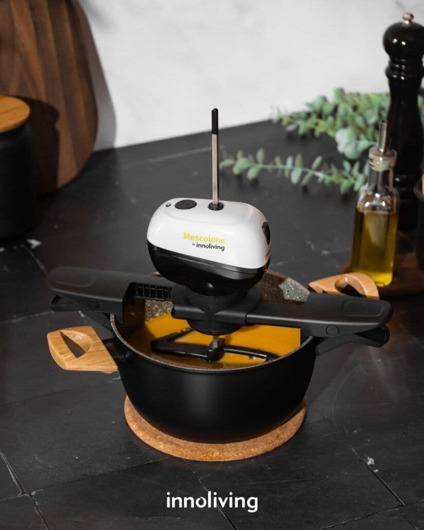 INNOLIVING Автоматична бъркалка