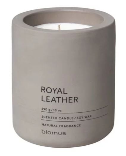BLOMUS Ароматна свещ FRAGA размер L - цвят Satellite - аромат Royal Leather