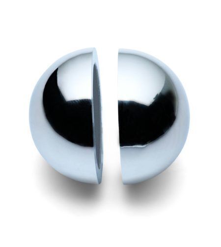 <p><strong><span>PHILIPPI Магнитни тежести за покривка "GRAVITY"</span></strong><br /><strong>• В комплекта:</strong> 4 бр <br />• <strong>Материал: </strong>хромиран метал, магнит<br />• <strong>Размери на 1 бр: </strong>Ø 3 см<br /><strong>• Производител: PHILIPPI / Германия<br /><em>Design: Eberhard Woike</em></strong></p><br />Марка: PHILIPPI <br />Модел: PH 193256<br />Доставка: 2-4 работни дни<br />Гаранция: 2 години