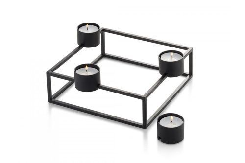 <p><span style="font-size: medium;"><strong>Магнитен свещник "CUBO" - 5 части</strong></span>
<p><strong>Материал: </strong> стомана, прахово боядисана, магнит
<p><strong>Размери: </strong>20 х 20  х 9 см 
<p><span style="font-size: small;"><em><strong>Design: FLIP</strong></em></span><br />Марка: PHILIPPI <br />Модел: PH 236001<br />Доставка: 2-4 работни дни<br />Гаранция: 2 години