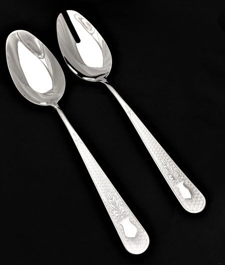 <p><span style="font-size: small;"><strong>HERDMAR Комплект прибори за салата “GUELL“ - 2 части<br /></strong></span> • Изработени от неръждаема стомана<br /> • Подходящи за почистване в съдомиялна машина<br />• Дължина на приборите: 25,5 см<br />• Дебелина: 0,4 см<br />• Тегло: 140 гр<br /><strong>ПРОИЗВОДИТЕЛ: HERDMAR / Португалия</strong></p><br />Марка: HERDMAR <br />Модел: Herdmar 207-1096-0117-010-0000<br />Доставка: 2-4 работни дни<br />Гаранция: 2 години
