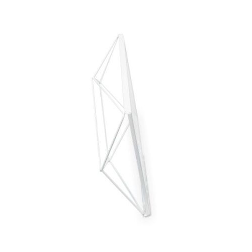 <p><span style="font-size: small;"><strong>UMBRA Рамка за снимки “PRISMA MULTI“ <br />• </strong></span><strong>Цвят:</strong> бял<br />• <strong>Размер на рамката:</strong> 48,3 x 22,9 x 8,1 cm<br />• <strong>Размер на снимките:</strong> 13 х 18 см<br />• <strong>За 3 бр хоризонтални снимки или 2 бр вертикални снимки </strong><br />• <strong>Материал:</strong> метал<br /><strong>Производител: UMBRA / Канада</strong><br /> <em><strong>DESIGN: SUNG WOOK PARK</strong></em></p><br />Марка: Umbra HK Limited <br />Модел: UMBRA 313019-660<br />Доставка: 2-4 работни дни<br />Гаранция: 2 години