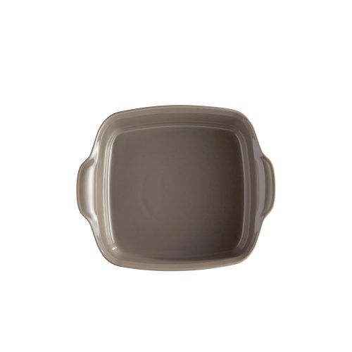 <p><strong>EMILE HENRY Керамична квадратна тава за печене "SQUARE OVEN DISH" </strong> <br />• <strong>Ръчно изработена от 100% естествени материали<br />• Устойчива на температури: </strong>- 20º С до + 270º С<strong><br />• Равномерно разпределение на топлината<br />• Задържа топлината на ястието по-дълго от обикновените съдове<br />• Висока устойчивост на надраскване <br /></strong>• <strong>Материал:  <span style="color: #ff0000;">HR® Ceramic (High Resistance) <span style="color: #000000;">/</span></span></strong><span style="color: #ff0000;"><span style="color: #000000;"> Високо устойчива керамика</span></span><strong><span style="color: #ff0000;"><span style="color: #000000;"> / </span><br />• <span style="color: #000000;">Без съдържание на олово, кадмий и никел</span><br /><span style="color: #000000;">• Външен размер вкл.дръжките: </span></span></strong><span style="color: #ff0000;"><span style="color: #000000;">28 х 24 х 7,5 см</span></span><span style="color: #ff0000;"><br /><strong><span style="color: #000000;">• Вътрешен размер: </span></strong><span style="color: #000000;">22 х 22 х 3,2 см</span></span><span style="color: #ff0000;"><span style="color: #000000;"><br /></span><span style="color: #000000;">• <strong>Вместимост:</strong> 1,8 литра</span><br /><span style="color: #000000;"><strong>• Тегло: </strong>1,44 кг</span><br /><span style="color: #000000;">• <strong>Цвят: </strong>сиво-бежов</span><br /><span style="color: #000000;">• <strong>Подходяща за: </strong>фурна / микровълнова фурна / фризер / съдомиялна машина</span><br /><strong><span style="color: #000000;">Производител: EMILE HENRY / Франция</span></strong></span></p><br />Марка: Emile Henry <br />Модел: EH 2050-95<br />Доставка: 2-4 работни дни<br />Гаранция: 2 години