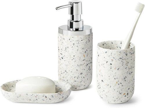 <p><span style="font-size: small;"><strong>UMBRA Канистер за аксесоари “JUNIP“ </strong></span>“<br /><span style="font-size: small;"><strong>• </strong></span><strong>Цвят:</strong> сив/бял <br />• <strong>Размер: </strong>7 х 7 х 10,3 cm<br />• <strong>Материал:</strong> смола<br /><strong>Производител: UMBRA / Канада<br /></strong><em><strong>DESIGN: EUGENIE DE LOYNES</strong></em></p><br />Марка: Umbra HK Limited <br />Модел: UMBRA 1014019-1180<br />Доставка: 2-4 работни дни<br />Гаранция: 2 години