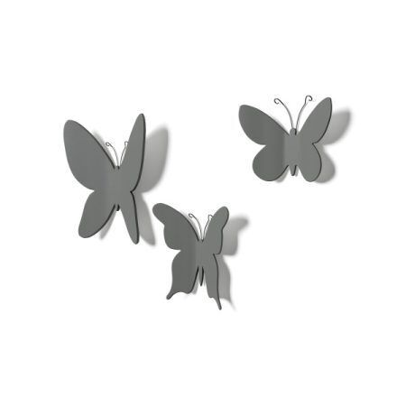 <p><strong>UMBRA Комплект декорация за стена “MARIPOSA“ - 9 бр. пеперуди - 3 размера - сив цвят</strong><br /><span><strong>• </strong></span><strong>Цвят: </strong><span>сив</span><strong><br />• Сет от 9 бр пеперуди</strong><br /><span>•</span><strong> Закрепване за стена (с включени двойнолепящи лепенки)</strong><br /><span>• </span><strong>Три размера в комплект:<br /></strong><span> - 15 x 13 x 2.5 см<br /></span> - 14 x 10 x 4 см<br /> - 10 x 10 x 2,5 см.<br />• <strong>Материал:</strong> полипропилен<br /><strong>Производител: UMBRA / Канада<br /></strong><em><strong>DESIGN: <span>Marion Lanktree</span><br /></strong></em></p><br />Марка: Umbra HK Limited <br />Модел: UMBRA 1013246-918<br />Доставка: 2-4 работни дни<br />Гаранция: 2 години