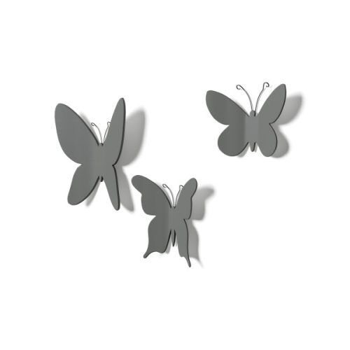 <p><strong>UMBRA Комплект декорация за стена “MARIPOSA“ - 9 бр. пеперуди - 3 размера - сив цвят</strong><br /><span><strong>• </strong></span><strong>Цвят: </strong><span>сив</span><strong><br />• Сет от 9 бр пеперуди</strong><br /><span>•</span><strong> Закрепване за стена (с включени двойнолепящи лепенки)</strong><br /><span>• </span><strong>Три размера в комплект:<br /></strong><span> - 15 x 13 x 2.5 см<br /></span> - 14 x 10 x 4 см<br /> - 10 x 10 x 2,5 см.<br />• <strong>Материал:</strong> полипропилен<br /><strong>Производител: UMBRA / Канада<br /></strong><em><strong>DESIGN: <span>Marion Lanktree</span><br /></strong></em></p><br />Марка: Umbra HK Limited <br />Модел: UMBRA 1013246-918<br />Доставка: 2-4 работни дни<br />Гаранция: 2 години