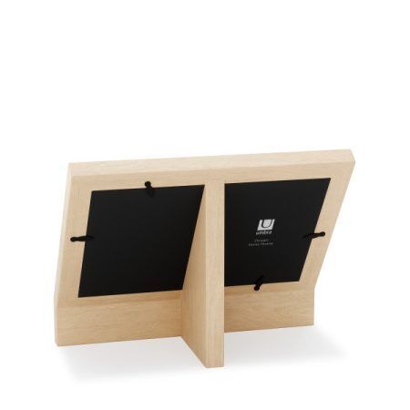 <p><strong>UMBRA Рамка за снимки “PODIUM“ - цвят натурално дърво - 10 х 15 см.</strong><br /><span><strong>• </strong></span><strong>Цвят:</strong><span> дърво</span><br /><span>• </span><strong>Размер на рамката:</strong><span> 23 x 17 x 22 см</span><br /><span>• </span><strong>Размер на снимката:</strong><span> 10 х 15 см.</span><br /><span>• </span><strong>Размер на опаковката:</strong><span> 21 х 5 х 19 см.</span><br /><span>• </span><strong>Тегло:</strong><span> 0,300 кг</span><br /><span>• </span><strong>Материал:</strong><span> Ясен, стъкло</span><br /><strong>Производител: UMBRA / Канада</strong><br /><em><strong>DESIGN: HENRY HUANG</strong></em></p><br />Марка: Umbra HK Limited <br />Модел: UMBRA 1016769-390<br />Доставка: 2-4 работни дни<br />Гаранция: 2 години