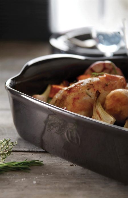 <p><strong>EMILE HENRY Керамична тава "INDIVIDUAL OVEN DISH"</strong><br />• <strong>Ръчно изработена от 100% естествени материали<br />• Устойчива на температури: </strong>- 20º С до + 270º С<strong><br />• Равномерно разпределение на топлината<br />• Задържа топлината на ястието по-дълго от обикновените съдове<br />• Висока устойчивост на надраскване <br /></strong>• <strong>Материал:  <span style="color: #ff0000;">HR® Ceramic (High Resistance) <span style="color: #000000;">/</span></span></strong><span style="color: #ff0000;"><span style="color: #000000;"> Високо устойчива керамика</span></span><strong><span style="color: #ff0000;"><span style="color: #000000;"> / </span><br />• <span style="color: #000000;">Без съдържание на олово, кадмий и никел</span><br /><span style="color: #000000;">• Външен размер вкл.дръжките: </span></span></strong><span style="color: #ff0000;"><span style="color: #000000;">22 х 14,5 х 5,5 см</span></span><span style="color: #ff0000;"><br /><strong><span style="color: #000000;">• Вътрешен размер: </span></strong><span style="color: #000000;">18 х 12,5 х 5 см<br /></span></span><span style="color: #ff0000;"><span style="color: #000000;">• <strong>Вместимост:</strong> 0,7 литра</span><br /><span style="color: #000000;"><strong>• Тегло: </strong>0,66 кг</span><br /><span style="color: #000000;">• <strong>Цвят: </strong>син</span><br /><span style="color: #000000;">• <strong>Подходяща за: </strong>фурна / микровълнова фурна / фризер / съдомиялна машина</span><br /><strong><span style="color: #000000;">Производител: EMILE HENRY / Франция</span></strong></span></p><br />Марка: Emile Henry <br />Модел: EH 9649-60<br />Доставка: 2-4 работни дни<br />Гаранция: 2 години