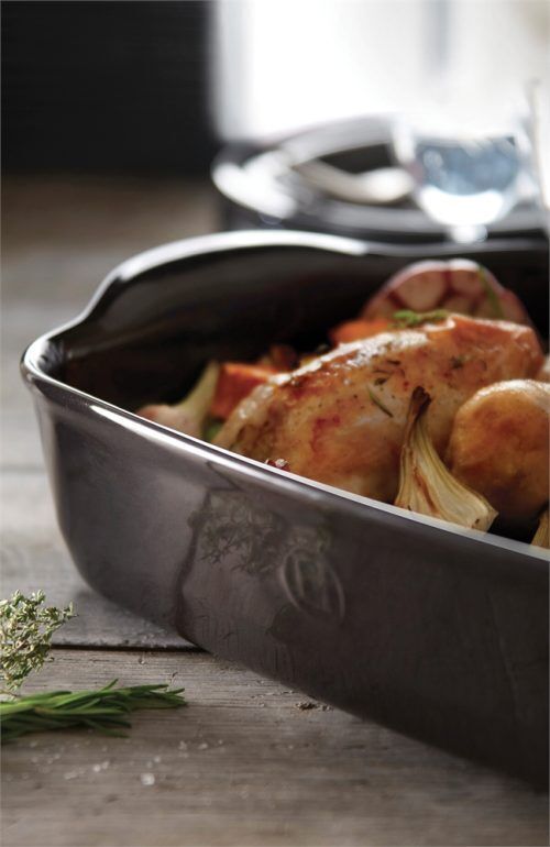 <p><strong>EMILE HENRY Керамична тава "INDIVIDUAL OVEN DISH"</strong><br />• <strong>Ръчно изработена от 100% естествени материали<br />• Устойчива на температури: </strong>- 20º С до + 270º С<strong><br />• Равномерно разпределение на топлината<br />• Задържа топлината на ястието по-дълго от обикновените съдове<br />• Висока устойчивост на надраскване <br /></strong>• <strong>Материал:  <span style="color: #ff0000;">HR® Ceramic (High Resistance) <span style="color: #000000;">/</span></span></strong><span style="color: #ff0000;"><span style="color: #000000;"> Високо устойчива керамика</span></span><strong><span style="color: #ff0000;"><span style="color: #000000;"> / </span><br />• <span style="color: #000000;">Без съдържание на олово, кадмий и никел</span><br /><span style="color: #000000;">• Външен размер вкл.дръжките: </span></span></strong><span style="color: #ff0000;"><span style="color: #000000;">22 х 14,5 х 5,5 см</span></span><span style="color: #ff0000;"><br /><strong><span style="color: #000000;">• Вътрешен размер: </span></strong><span style="color: #000000;">18 х 12,5 х 5 см<br /></span></span><span style="color: #ff0000;"><span style="color: #000000;">• <strong>Вместимост:</strong> 0,7 литра</span><br /><span style="color: #000000;"><strong>• Тегло: </strong>0,66 кг</span><br /><span style="color: #000000;">• <strong>Цвят: </strong>син</span><br /><span style="color: #000000;">• <strong>Подходяща за: </strong>фурна / микровълнова фурна / фризер / съдомиялна машина</span><br /><strong><span style="color: #000000;">Производител: EMILE HENRY / Франция</span></strong></span></p><br />Марка: Emile Henry <br />Модел: EH 9649-60<br />Доставка: 2-4 работни дни<br />Гаранция: 2 години