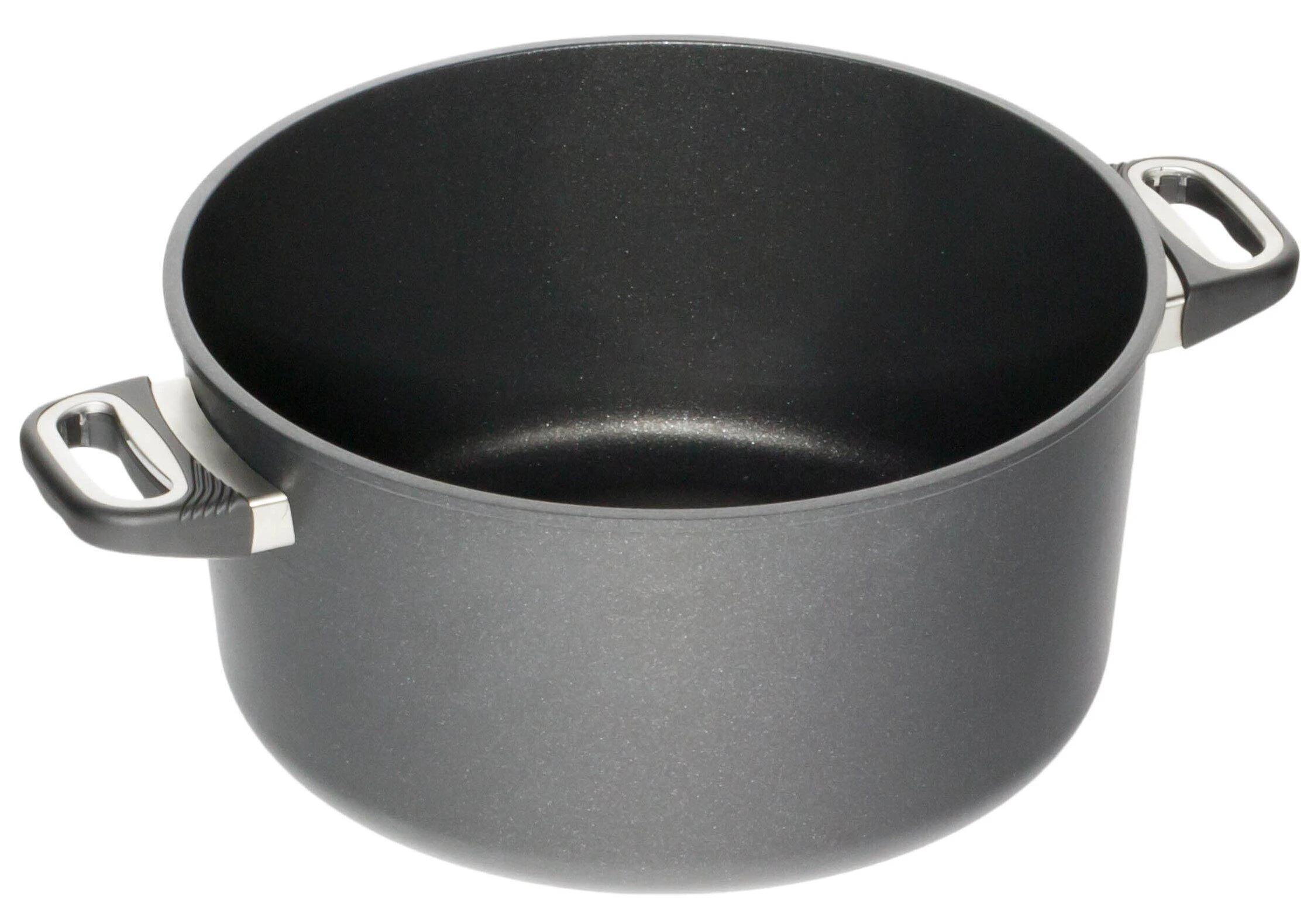 AMT  Тенджера дълбока 16 см. – Ø 32