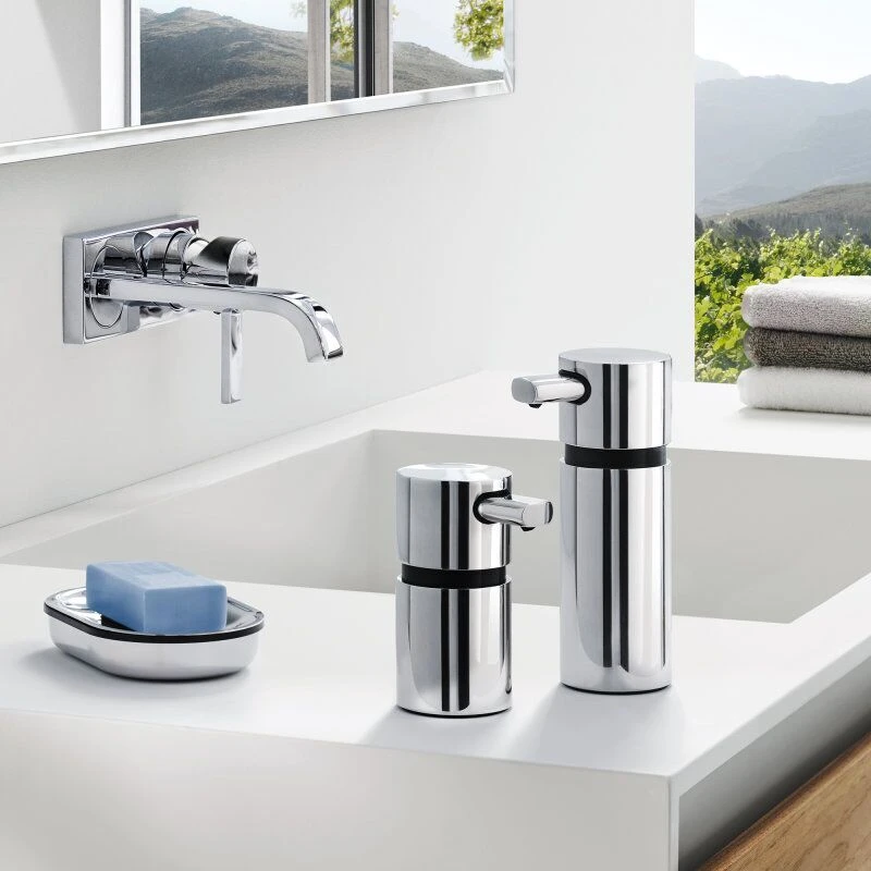 <p><span style="font-size: small;"><strong>BLOMUS Диспенсър за сапун AREO - полиран</strong> </span><br />• <strong>Вместимост: </strong>110 мл<br />•<strong> Височина:</strong> 11,5 см<br />• <strong>Размери:</strong> Ø 5,5 см<br />• <strong>Материал:</strong> полирана неръждаема стомана <br /> • <strong>Производител: </strong>BLOMUS, Германия <br /> <em><strong>DESIGN: Flöz Design</strong></em></p><br />Марка: BLOMUS <br />Модел: BLOMUS 68813<br />Доставка: 2-4 работни дни<br />Гаранция: 2 години