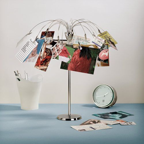 <br /><hr><br /><p><span style="font-size: small;"><strong>UMBRA Държач за 18 бр. снимки / бележки “FOTOFALLS“</strong></span><br /><span style="font-size: small;"><strong>• </strong></span><strong>Цвят: </strong>хром<br />• <strong>Размери:</strong> 35,6 х 43,2cm<br />• <strong>За 18 бр снимки<br /></strong>• <strong>Материал: </strong>метал<br />• <strong>Производител: UMBRA / Канада<br /></strong><em><strong>DESIGN: Tom Vincent</strong></em></p><br />Марка: Umbra HK Limited <br />Модел: UMBRA 306992-410<br />Доставка: 2-4 работни дни<br />Гаранция: 2 години
