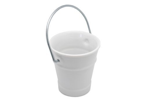 <p><span style="font-size: small;"><strong>Порцеланова мини кофичка за сервиране</strong></span></p>
<p><span>Размери на опаковката: 13 см/6,5 см.</span><br /><span>Тегло: 0,304 кг.</span><br /><span>Материал: Порцелан</span><br /><span>Производител:</span><strong> Vin Bouquet, Испания</strong><br /><br /></p><br />Марка: Vin Bouquet <br />Модел: VB FIH 311<br />Доставка: 2-4 работни дни<br />Гаранция: 2 години