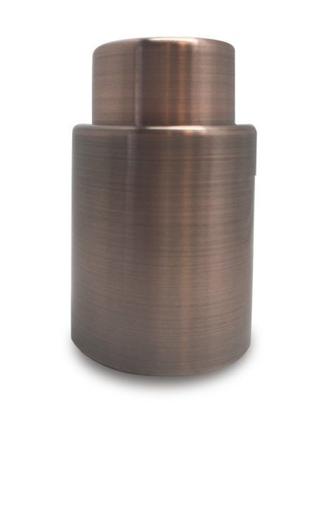 <p><span style="font-size: small;"><strong>Vin Bouquet Медна тапа с вакуум помпа - VINTAGE <br /></strong></span><strong>• Размери на опаковката:</strong> 4.5 x 7,5 x 4,5 см.<br /><strong>•Тегло: </strong>0.052 кг.<br /><strong>• Материал:</strong> Стомана<br /><strong>Производител: Vin Bouquet, Испания</strong></p><br />Марка: Vin Bouquet <br />Модел: VB FIV 106<br />Доставка: 2-4 работни дни<br />Гаранция: 2 години