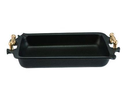 <p><span style="font-size: large;"><strong>Тава за печенр - 30 х 20см</strong></span>
<li><strong>Незалепващо покритие: <span style="color: #0000ff;">Titanium 2000 Plus Non-Stick®</span></strong>  <li><strong>Размери</strong>:30 х 20см  <li><strong>Височина: </strong>6 см  <li><strong>Дръжки:</strong> Месинг - издържат до 260°С  <li><strong>Производител: SKK, Германия</strong> <li><strong>Подходяща за:<br /></strong>
<p><strong>       <img src="{{media url="/_1.jpg"}}" alt="" width="200" /></strong><<br />Марка: SKK <br />Модел: SKK 867<br />Доставка: 2-4 работни дни<br />Гаранция: 2 години