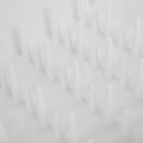 <p><span style="font-size: small;"><strong>UMBRA Сушилник за съдове “TUB“ ; <br />• </strong></span><strong>Цвят: </strong>бял<br />• <strong>Размер:</strong> 38,1 x 35,6 x 9,1 cm<br /> • <strong>Материал: </strong>полипропилен ( <span style="color: #ff0000;"><strong>BPA free</strong></span> )<br />• <strong>Отделение за чинии и  чаши</strong><br />• <strong>Отделение за прибори<br /></strong>• <strong>Дръжки за захващане</strong><br />• <strong>Вграден дренажен отвор<br />• Може да се използва вътре или извън мивката</strong><br />• <strong>Подходящ за измиване в съдомиялна машина </strong><br /><strong>Производител: UMBRA / Канада</strong><br /> <em><strong>DESIGN: RAFAEL URDANETA</strong></em></p><br />Марка: Umbra HK Limited <br />Модел: UMBRA 330590-660<br />Доставка: 2-4 работни дни<br />Гаранция: 2 години