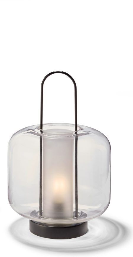 <p><span style="font-size: small;"><strong>PHILIPPI Лампа “LUCIA“ с LED светлина <br /></strong></span>•<strong> Материал: </strong>лакирана стомана, ръчно издухано стъкло, LED светлина<br />• <strong>Размери:</strong> 21 х 21 х 34 см (ДхШхВ)<br />• <strong>Захранване: две батерии ААА</strong><br /><strong>• Производител: PHILIPPI / Германия<br /></strong></p><br />Марка: PHILIPPI <br />Модел: PH 147006<br />Доставка: 2-4 работни дни<br />Гаранция: 2 години