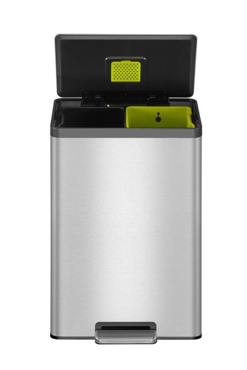 <p><span style="font-size: small;"><strong>EKO Кош за разделно събиране на отпадъци с педал “ECOCASA“</strong></span><br /> • Материал: матирана неръждаема стомана, пластмаса<br />• Цвят: хром<br />• Функция за заключване на капака в отворена позиция за лесно почистване или смяна на торбата<br />• Вместимост: (2 x 30) литра <br />• Размери: 53 х 37,5 х 65,9 см<br />• 2 бр вътрешни пластмасови кофи <br />• Покритие срещу пръстови отпечатъци<br />• Безшумно отваряне и затваряне на капака<br />• Отделение с филтър <br />• Фиксатор за найлонов чувал / торба<br /><strong>Производител: EKO EUROPE / Холандия</strong></p><br />Марка: EKO-EUROPE <br />Модел: EKO 913860- Matt s/s<br />Доставка: 2-4 работни дни<br />Гаранция: 2 години