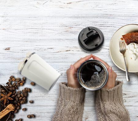 <br /><hr><br /><p><strong><span style="font-size: small;">ASOBU Двустенна термо чаша с вакуумна изолация “CAFE COMPACT“ </span></strong><br />• <strong>Двустенна вакуумна изолация<br /></strong>• <strong>Вместимост:</strong> 380 мл.<br />• <strong>Поддържа напитката охладена до 24 часа<br /></strong>• <strong>Поддържа напитката гореща до 12 часа</strong><br />• <strong>Не загрявайте на котлон или в микровълнова фурна</strong><br /><strong> • Не замразявайте и не слагайте във фризер</strong><br /><strong> • Мийте само на ръка</strong><br /><strong> •100% без съдържание на Бисфенол А /BPA/.</strong><br />• <strong>Размери:</strong> 8,9 x 13,3 см <br />• <strong>Тегло:</strong> 0,280 кг<br />• <strong>Материал:</strong> неръждаема стомана 18/8<br />• <strong>Цвят:</strong> бял<br /><strong>Производител: ASOBU / Канада</strong></p><br />Марка: ASOBU <br />Модел: ASOBU - BF22 WHITE<br />Доставка: 2-4 работни дни<br />Гаранция: 2 години