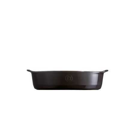 <p><strong>EMILE HENRY Керамична овална тава за печене "SMALL OVAL OVEN DISH" </strong><br />• <strong>Ръчно изработена от 100% естествени материали<br />• Устойчива на температури: </strong>- 20º С до + 270º С<strong><br />• Равномерно разпределение на топлината<br />• Задържа топлината на ястието по-дълго от обикновените съдове<br />• Висока устойчивост на надраскване <br /></strong>• <strong>Материал:  <span style="color: #ff0000;">HR® Ceramic (High Resistance) <span style="color: #000000;">/</span></span></strong><span style="color: #ff0000;"><span style="color: #000000;"> Високо устойчива керамика</span></span><strong><span style="color: #ff0000;"><span style="color: #000000;"> / </span><br /><span style="color: #000000;">• Без съдържание на олово, кадмий и никел</span><br /><span style="color: #000000;">• Външен размер вкл.дръжките: </span></span></strong><span style="color: #ff0000;"><span style="color: #000000;">27,5 х 17,5 х 7см<br />• <strong>Вътрешен размер:</strong> 23 х 16 х 5,5 см<br /></span></span><span style="color: #ff0000;"><span style="color: #000000;">• <strong>Вместимост:</strong> 1,3 литра</span><br /><span style="color: #000000;"><strong>• Тегло: </strong>0,92 кг</span><br /><span style="color: #000000;">• <strong>Цвят: </strong>черен</span><br /><span style="color: #000000;">• <strong>Подходяща за: </strong>фурна / микровълнова фурна / фризер / съдомиялна машина</span><br /><strong><span style="color: #000000;">Производител: EMILE HENRY / Франция</span></strong></span></p><br />Марка: Emile Henry <br />Модел: EH 9050-79<br />Доставка: 2-4 работни дни<br />Гаранция: 2 години