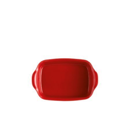 <p><strong>EMILE HENRY Керамична тава "INDIVIDUAL OVEN DISH"</strong><br />• <strong>Ръчно изработена от 100% естествени материали<br />• Устойчива на температури: </strong>- 20º С до + 270º С<strong><br />• Равномерно разпределение на топлината<br />• Задържа топлината на ястието по-дълго от обикновените съдове<br />• Висока устойчивост на надраскване <br /></strong>• <strong>Материал:  <span style="color: #ff0000;">HR® Ceramic (High Resistance) <span style="color: #000000;">/</span></span></strong><span style="color: #ff0000;"><span style="color: #000000;"> Високо устойчива керамика</span></span><strong><span style="color: #ff0000;"><span style="color: #000000;"> / </span><br />• <span style="color: #000000;">Без съдържание на олово, кадмий и никел</span><br /><span style="color: #000000;">• Външен размер вкл.дръжките: </span></span></strong><span style="color: #ff0000;"><span style="color: #000000;">22 х 14,5 х 5,5 см</span></span><span style="color: #ff0000;"><br /><strong><span style="color: #000000;">• Вътрешен размер: </span></strong><span style="color: #000000;">18 х 12,5 х 5 см<br /></span></span><span style="color: #ff0000;"><span style="color: #000000;">• <strong>Вместимост:</strong> 0,7 литра</span><br /><span style="color: #000000;"><strong>• Тегло: </strong>0,66 кг</span><br /><span style="color: #000000;">• <strong>Цвят: </strong>червен</span><br /><span style="color: #000000;">• <strong>Подходяща за: </strong>фурна / микровълнова фурна / фризер / съдомиялна машина</span><br /><strong><span style="color: #000000;">Производител: EMILE HENRY / Франция</span></strong></span></p><br />Марка: Emile Henry <br />Модел: EH 9649-34<br />Доставка: 2-4 работни дни<br />Гаранция: 2 години