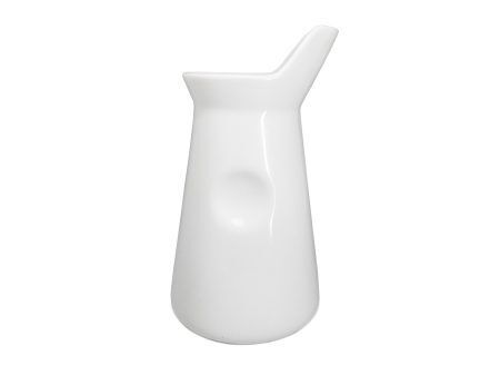 <p><span style="font-size: small;"><strong>Vin Bouquet Порцеланова каничка за мляко - 270 мл.</strong></span></p>
<p><span>Тегло: 0.294 кг.<br />Вместимост: 0.270 л.<br /></span><span>Материал: Порцелан</span><br /><span>Производител: </span><strong>Vin Bouquet, Испания</strong><br /><br /></p><br />Марка: Vin Bouquet <br />Модел: VB FIH 419<br />Доставка: 2-4 работни дни<br />Гаранция: 2 години