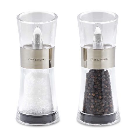 <p><span style="font-size: small;"><strong>COLE & MASON Мелничка за сол “FLIP“ - 15,4 см.</strong></span></p>
<p><strong>• <strong>Височина:</strong> 15,4 см.<br />• <strong>Материал:</strong> акрил, керамика<br />• <strong>Цвят:</strong> инокс<br /><strong>• Механизъм на мелницата: </strong>керамичен<strong><br /></strong><span style="color: #ff0000;">• <strong>Да не се мокри с вода!<br /></strong>• </span><strong><span style="color: #ff0000;">Не използвайте мелничката за различни от каменна сол продукти!!! </span><br /></strong><strong>Производител: Cole&Mason / Англия</strong></strong><br /><br /></p><br />Марка: COLE & MASON <br />Модел: Cole & Mason H 581720<br />Доставка: 2-4 работни дни<br />Гаранция: 2 години