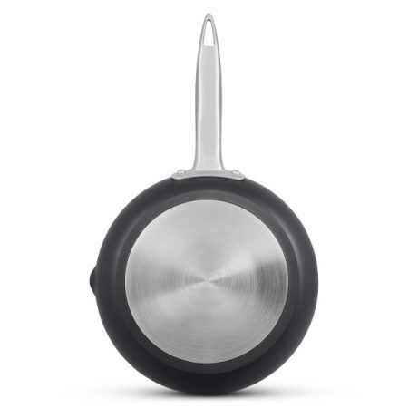 <p><strong>“ZYLISS COOK ULTIMATE PRO“ - Индукционен тиган - Ø 20 см.</strong><br /><strong>• Материал: </strong>кован алуминий<br />• <strong>Покритие:</strong> ALPINE CRYSTALS NON-STICK<br />• <strong>Диаметър:</strong> Ø 20 см<br />• <strong>Височина:</strong> 5 см<br />• <strong>Дължина (вкл дръжките):</strong> 38,2, см<br />• <strong>Дръжка:</strong> стомана<br />• <strong>Подходящ за миене в съдомиялна машина</strong>, <br /> <strong>но се препоръчва миене на ръка<br /></strong><strong>• </strong><strong>Производител: ZYLISS / Швейцария<br /></strong><strong>• </strong><strong>Подходящ за: </strong></p>
<p><img src="https://www.vip-giftshop.com/media//file_12.jpg" alt="" width="250" /></p><br />Марка: ZYLISS <br />Модел: ZYLISS 980175<br />Доставка: 2-4 работни дни<br />Гаранция: 2 години